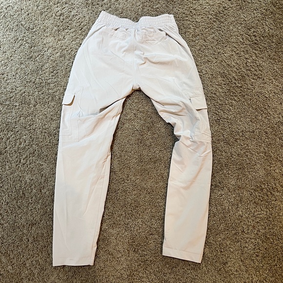 Athleta cargo pants - Picture 2 of 5